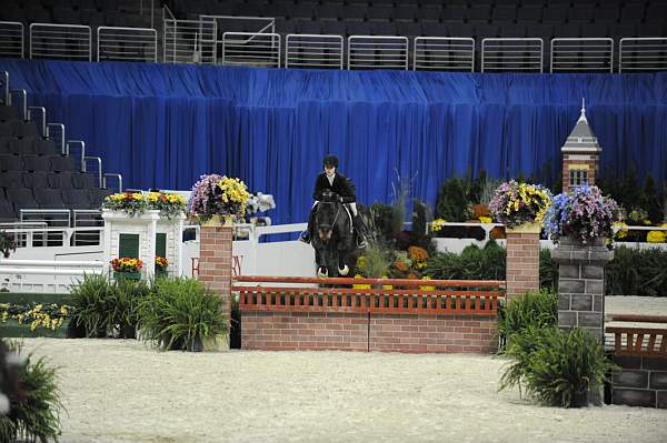 WIHS-10-23-09-WIHSJrEqHtr-DSC_8341-Pioneer-VictoriaBirdsall-DDeRosaPhoto.jpg