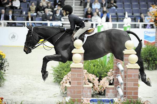 WIHS-10-24-10-Cl182-WIHSJrEqJpr-DSC_0228-Logan-LillieKeenan-DDeRosaPhoto.jpg