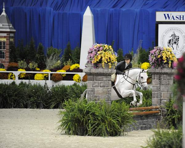 WIHS-10-24-09-Cl185WIHSPnyEqFinals-DER_8280-MacyGrey-SkylarNelson-DDeRosaPhoto.jpg