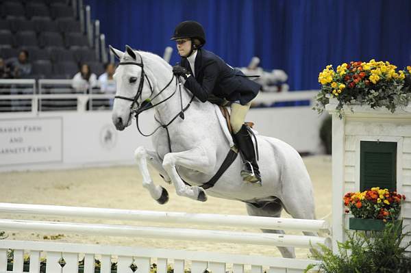 WIHS-10-24-09-Cl185WIHSPnyEqFinals-DER_8309-BuccealEire-MadelineMcDermott-DDeRosaPhoto.jpg