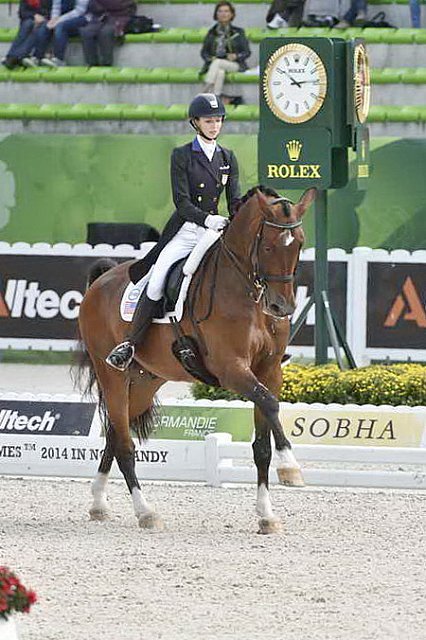 WEG1-Dressage-8-26-14-GPTeam-0007749-LauraGraves-Verdades-USA-DDeRosaPhoto