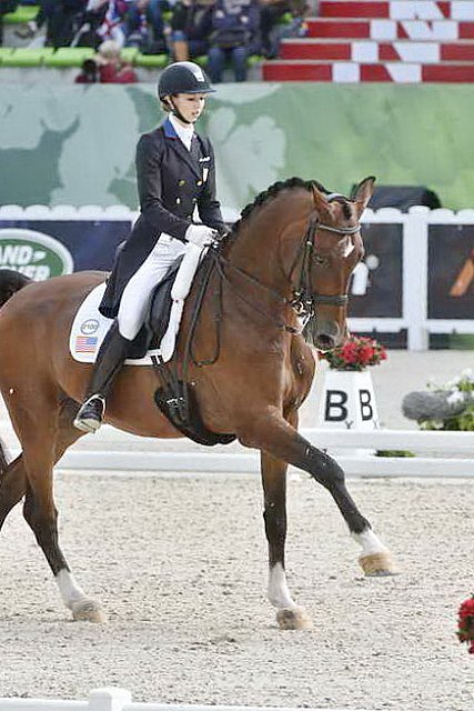 WEG1-Dressage-8-26-14-GPTeam-0007759-LauraGraves-Verdades-USA-DDeRosaPhoto