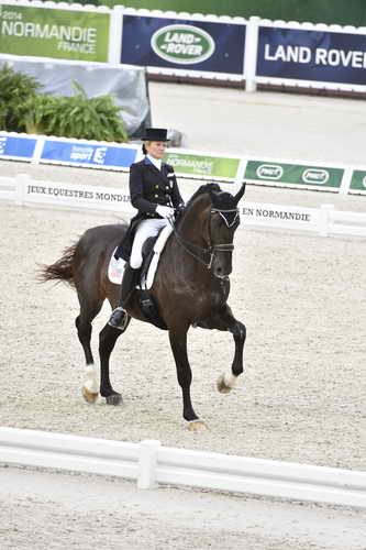 WEG-Dressage-8-25-14-GPTeam-0003907-TinaKonyot-CalectoV-USA-DDeRosaPhoto