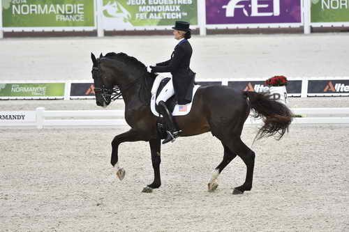 WEG-Dressage-8-25-14-GPTeam-0003990-TinaKonyot-CalectoV-USA-DDeRosaPhoto