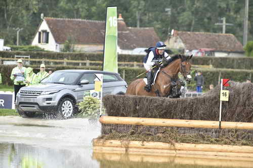 WEG1-Eventing-8-30-14-0006989-BuckDavidsonJr-BallynoeCastleRM-USA-osaPhoto