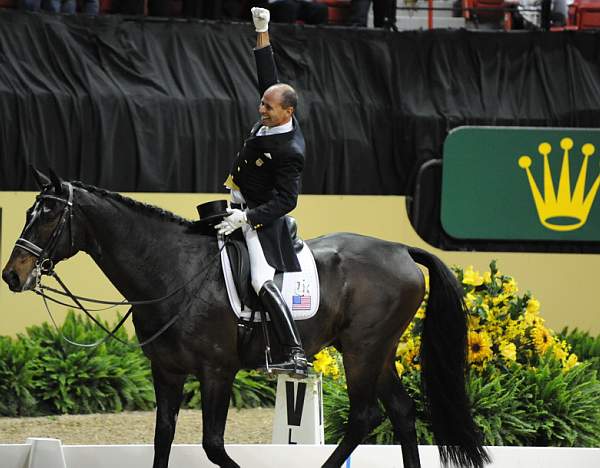 WorldCup-4-16-09-Dressage-820-SteffenPeters-Ravel-DDeRosaPhoto