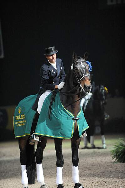 WorldCup-4-18-09-DressageAwardsFinal-629-SteffenPeters-Ravel-DDeRosaPhoto