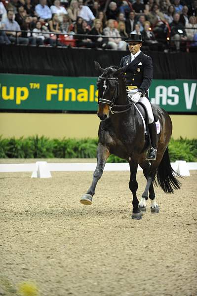 WorldCup-4-18-09-DressageFreestyle-445-DDeRosaPhoto