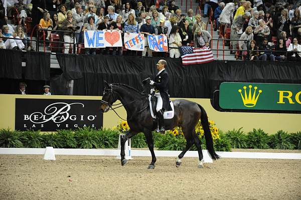 WorldCup-4-18-09-DressageFreestyle-474-DDeRosaPhoto