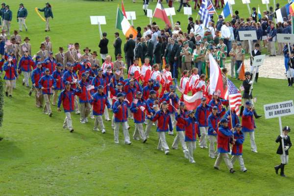 339-WEG-8-20-06-Flags-DDeRosaPhoto.jpg