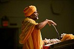 Gurudev-10-4-15-7895-DDeRosaPhoto